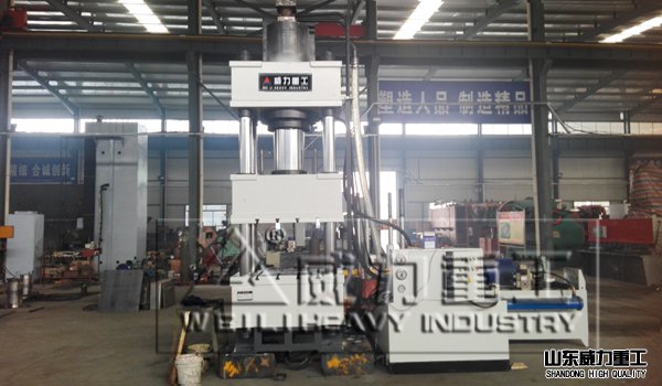 秸稈環保餐具四柱油壓機315噸