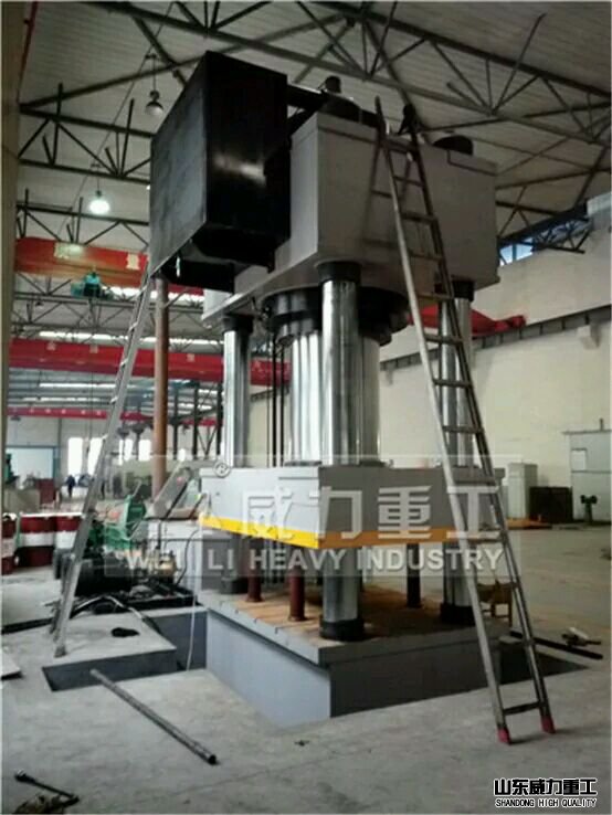 1000噸四柱油壓機(jī)的調(diào)試過(guò)程