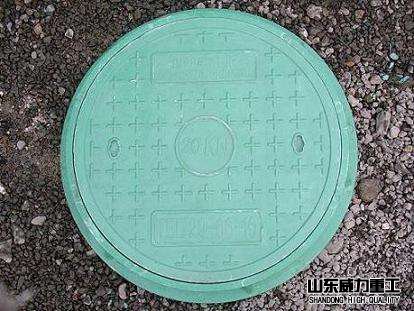 315噸四柱液壓機壓制的600mm規格井蓋