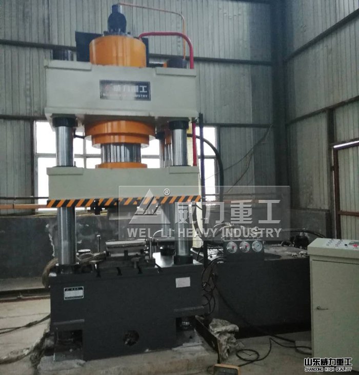 630噸礦用錨桿托盤(pán)油壓機(jī)