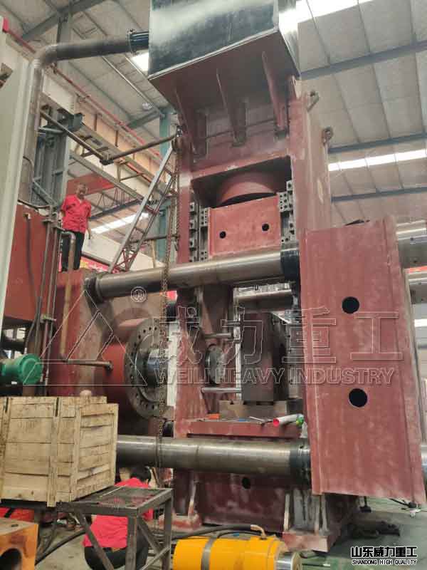 挖掘機履帶板鍛造油壓機